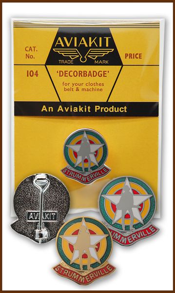 AVIAKIT Strummerville Badge 35-36